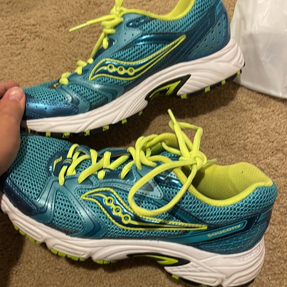 Women's sneakers. - Picture 5 of 6